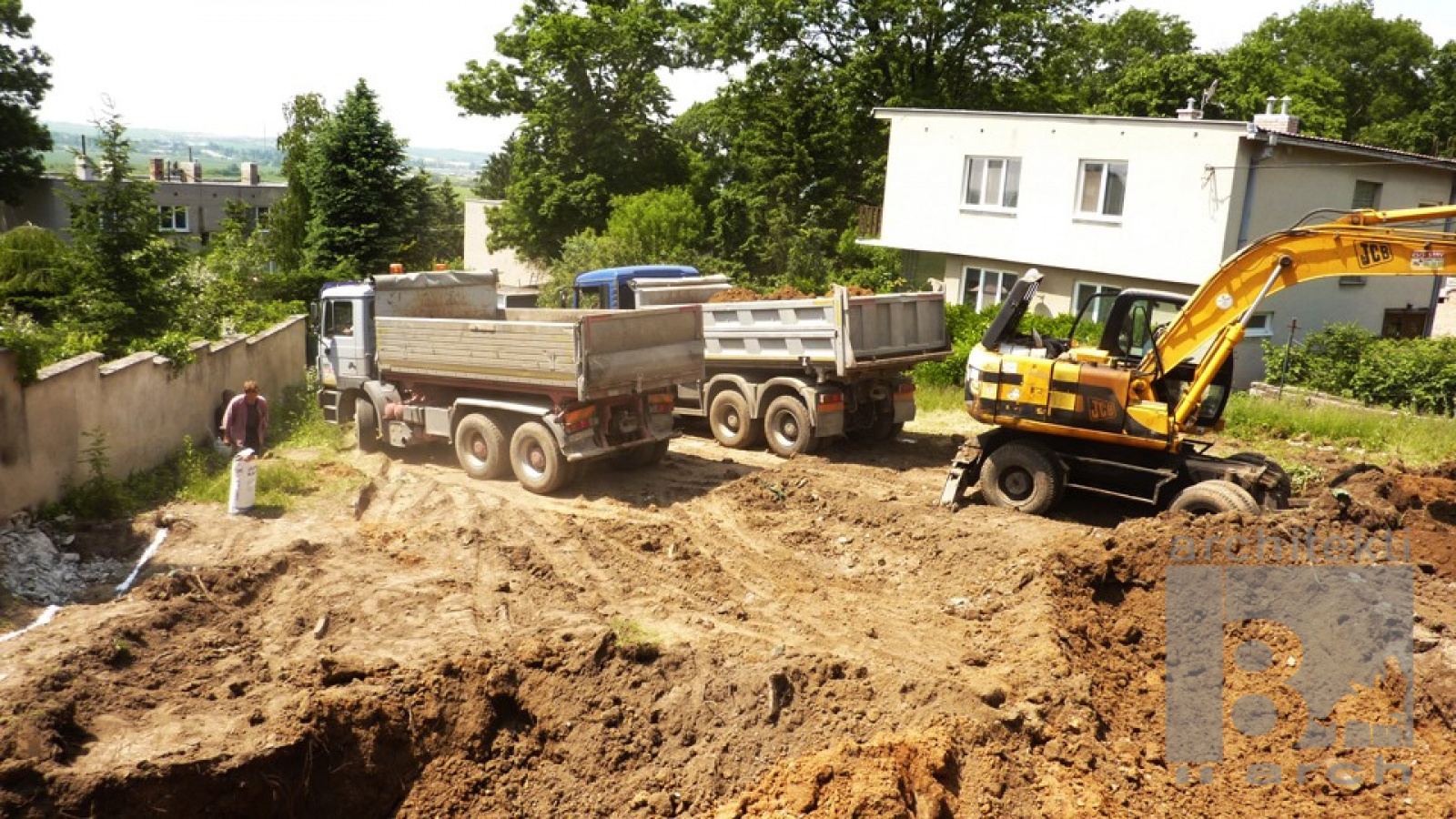 Referenčné projekty / Realizácia dom vo svahu Nitra - foto Referenčné projekty / Realizácia dom vo svahu Nitra - foto