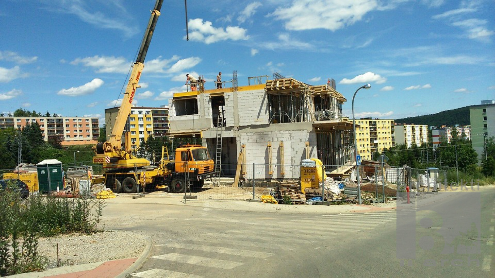 Referenčné projekty / Realizácia admin. budovy Banská Bystrica - foto Referenčné projekty / Realizácia admin. budovy Banská Bystrica - foto