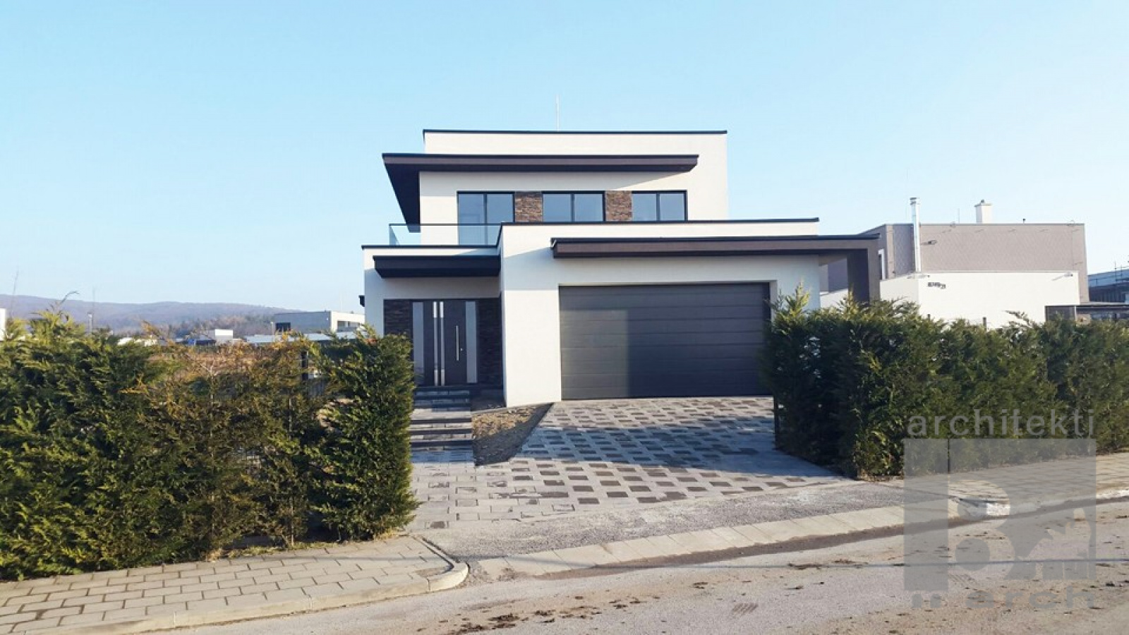 Referenčné projekty / Realizácia rd K8 Záhorské sady - foto Referenčné projekty / Realizácia rd K8 Záhorské sady - foto